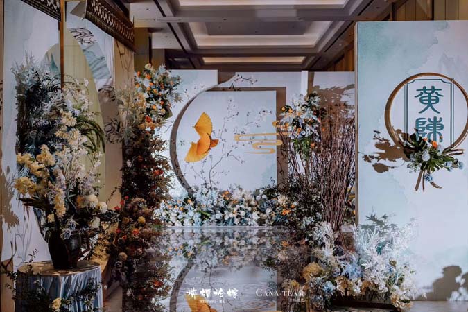 10.27白色簡(jiǎn)約風(fēng)婚禮